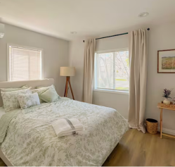 Room in Temple City